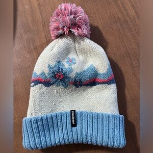 Patagonia winter hat one size powder town beanie multicolor blue white casual